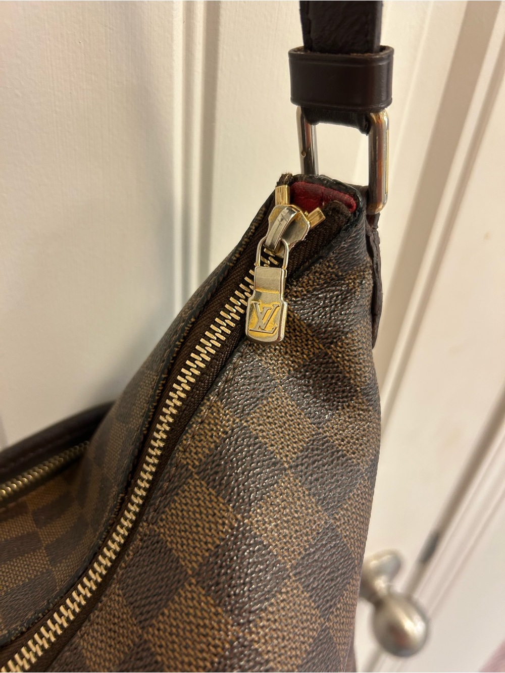 Louis Vuitton Bloomsbury PM Damier Ebene Shoulder Bag Crossbody COA Authentic - Picture 9 of 15